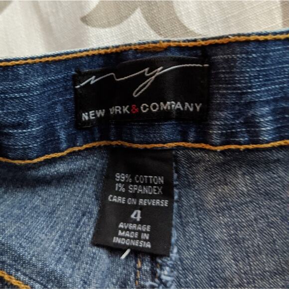 New York & Company High Rise Boot Cut Jeans - Picture 4 of 5